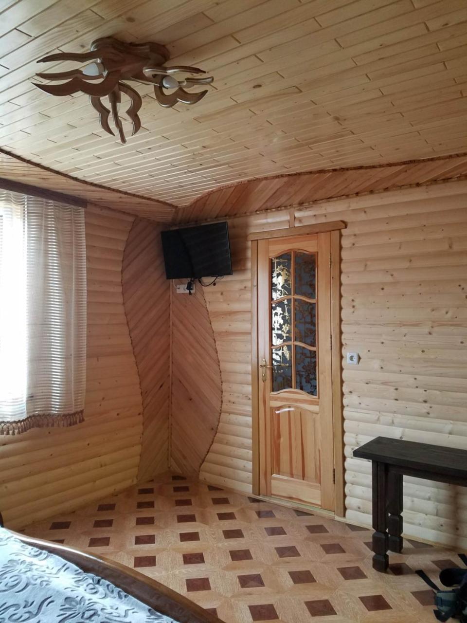 Садиба У Бервінових Яремче Екстер'єр фото